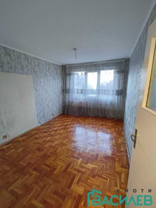 Продава се Двустаен апартамент в София, Център - 59 кв.м за 1020 €/кв.м - Снимка #2