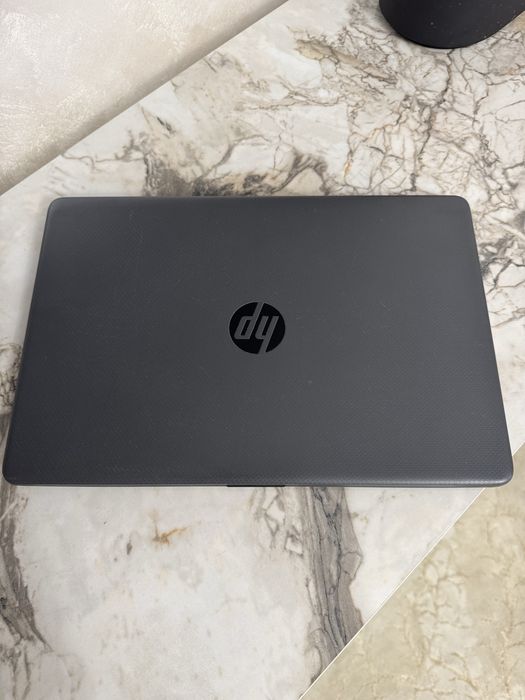Laptop hp 15, I3