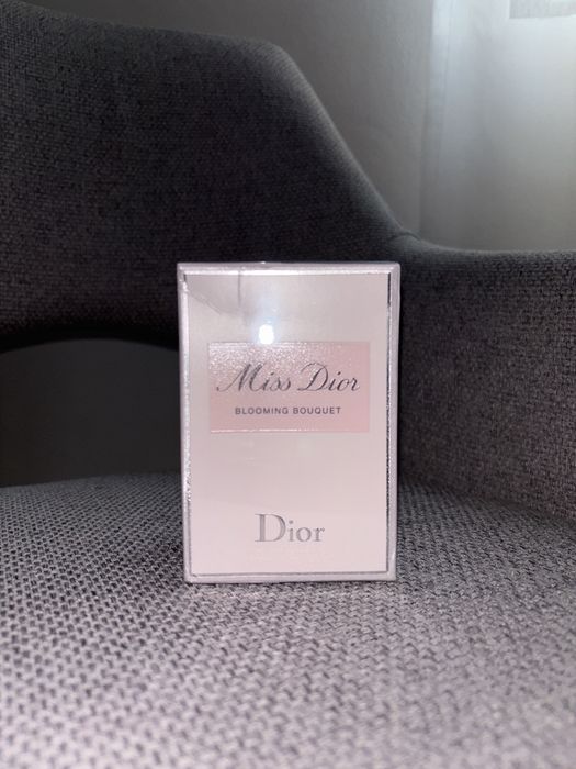 Parfum Miss Dior !Pret Negociabil