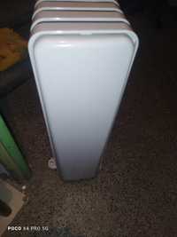 Продавам маслен радиатор във перфектно състояние купен е за 250лв!!!