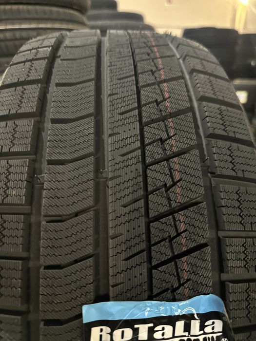 Зимен спорт пакет ROTALLA 225/45R18 245/40R18 НОВ DOT 2254518  2454018