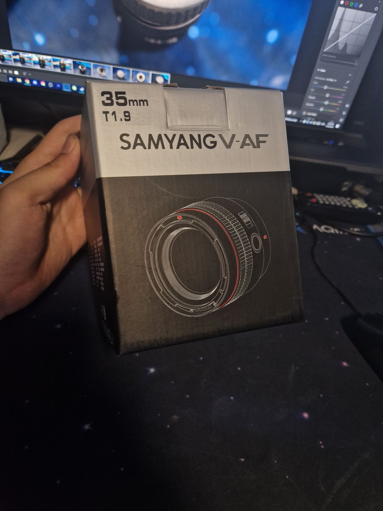 Obiectiv Cinema Samyang V-AF 35mm t1.9 Sony FE
