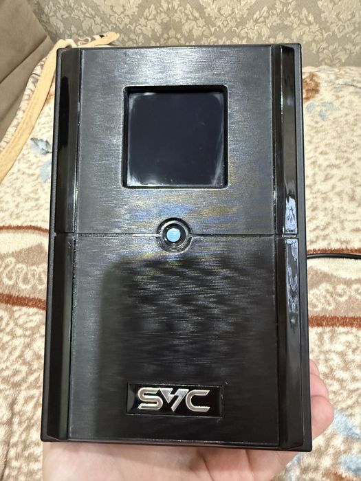 Продам источник бесперебойного питания SVC V-1200-L-LCD