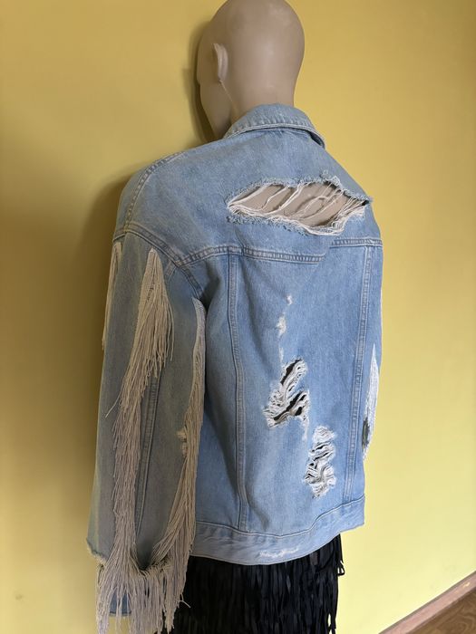 Jacheta franjuri de blugi