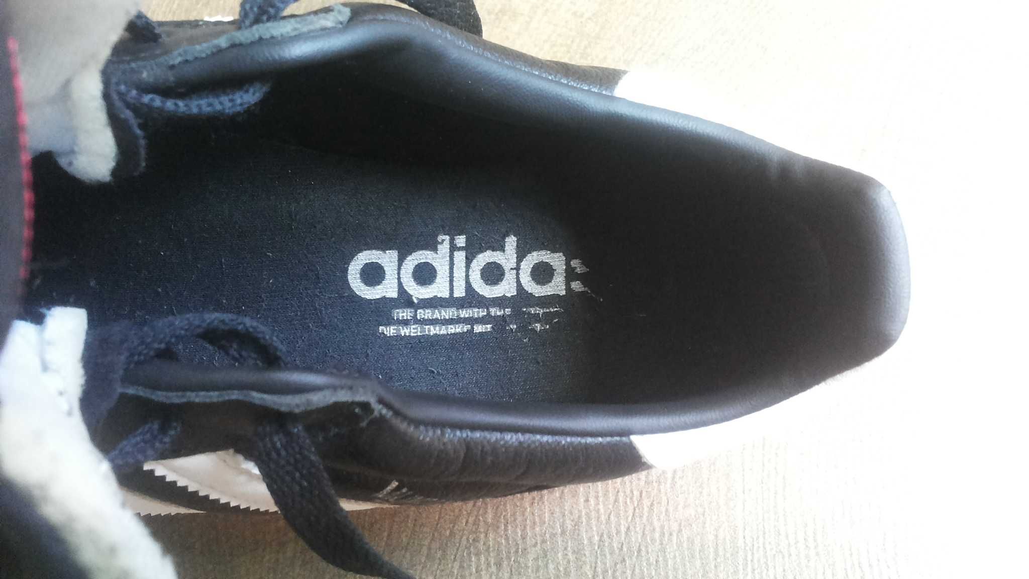 Adidas MUNDIAL TEAM Football Размер EUR 43 1/3 /UK 9 стоножки 348-14-S