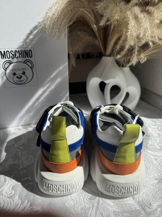 Moschino Multicolor Criss-Crossing Strap 43