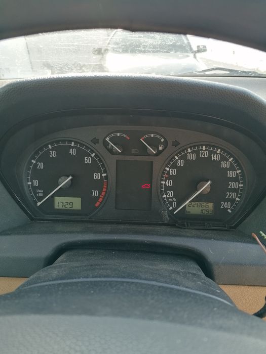 Oglinda stanga,airbag volan bord,ceasuri bord skoda fabia 1 1.4