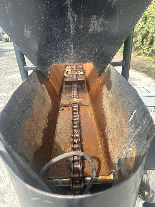 Машина за пакетаж на насипни стоки