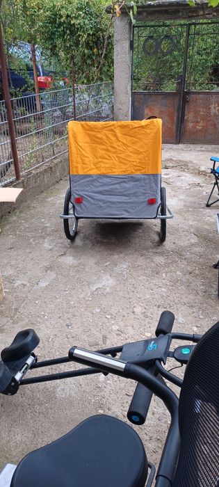 Детска количка за колело