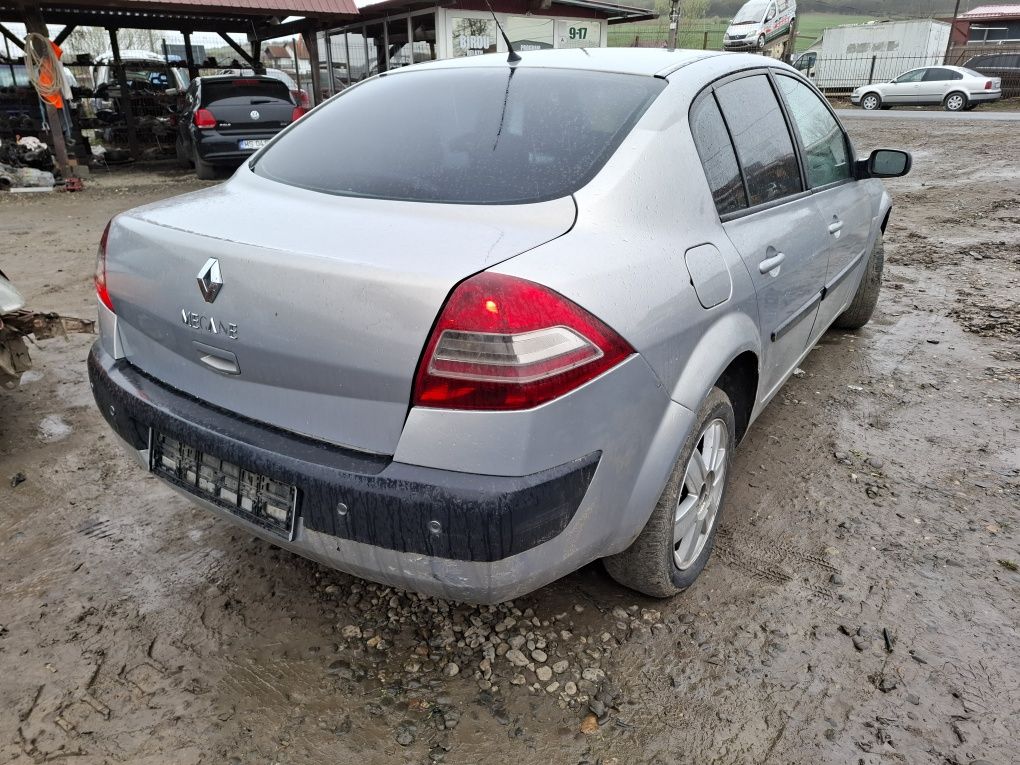 Piese/Dezmembrez Renault Megane ll 1.5dci Sedan An 2005