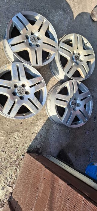 Jante aliaj vw bora 5×100.