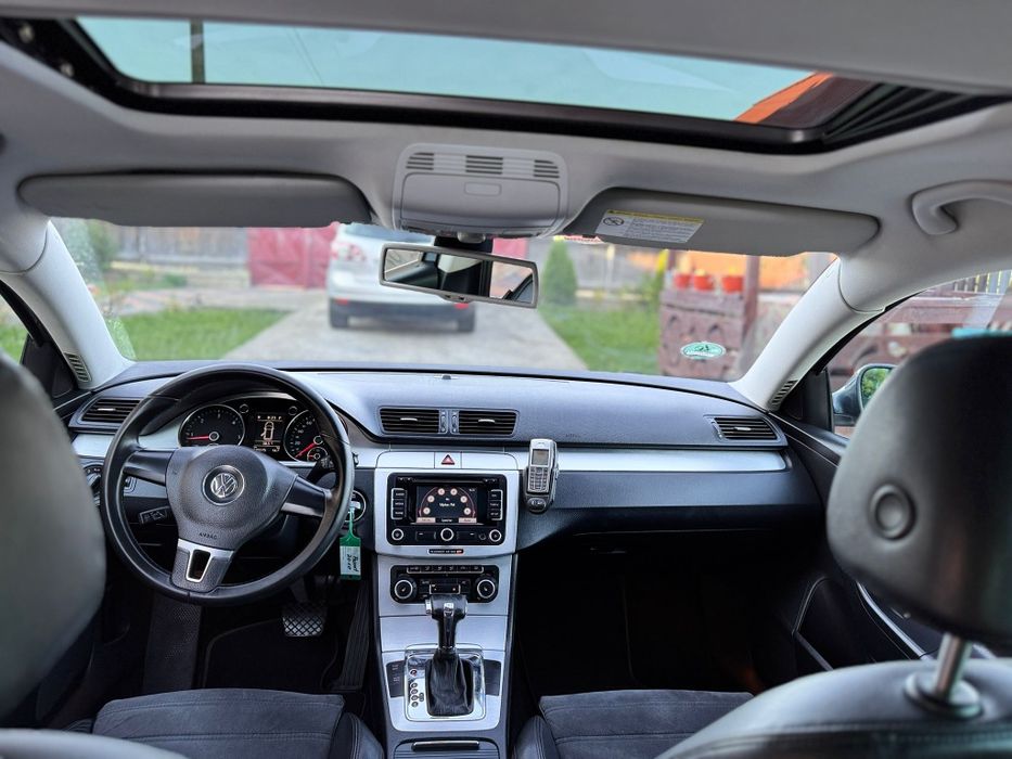 Volkswagen Passat /2.0 TDI/2010 luna a3a/Euro 5/Navi/Piele Alcantara