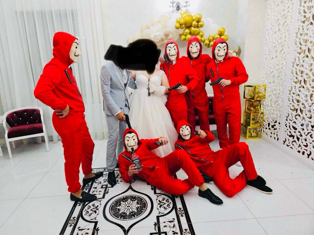 Inchiriez costume “La Casa del Papel”