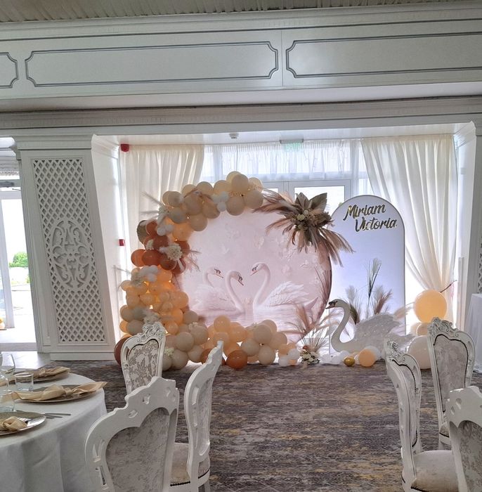 600 lei Fotocorner Arcada baloane botez, majorat, petreceri private