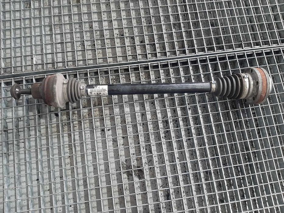 planetara stanga spate  audi a6 4g c7 avant 3.0 d 4x4  8r0501203c