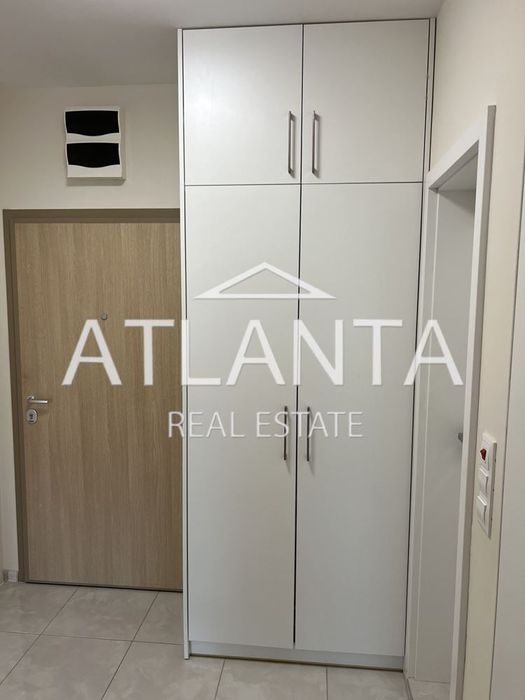 Продава се Двустаен апартамент в Варна, Бриз - 66 кв.м за 3000 €/кв.м - Снимка #9