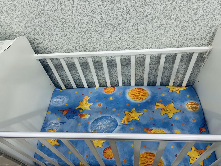 Продается кроватка