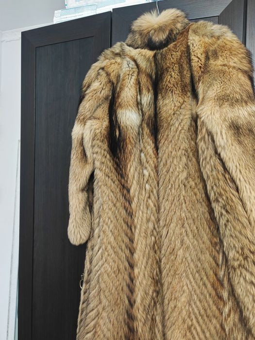Haina din blana naturala de vulpe