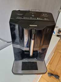 Кафемашина Siemens EQ.300 с зърна