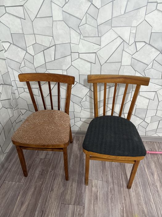 Продам стулья и зеркалр