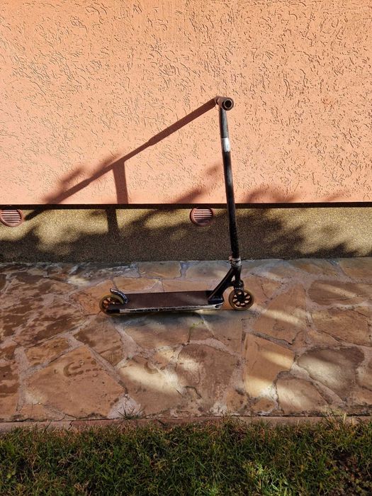 Vand trotineta Blunt S8 Street