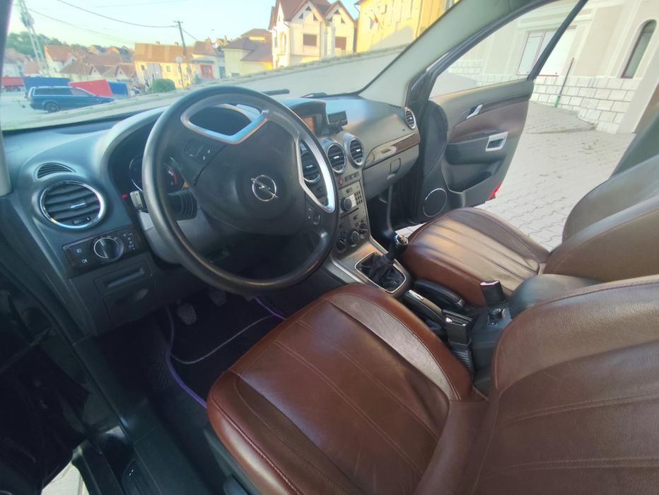 Vând Opel Antara 4x4 2.0 TDI