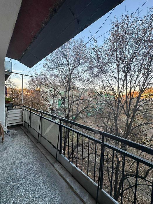 Продава се Двустаен апартамент в Пловдив, Христо Смирненски - 64 кв.м за 1422 €/кв.м - Снимка #2