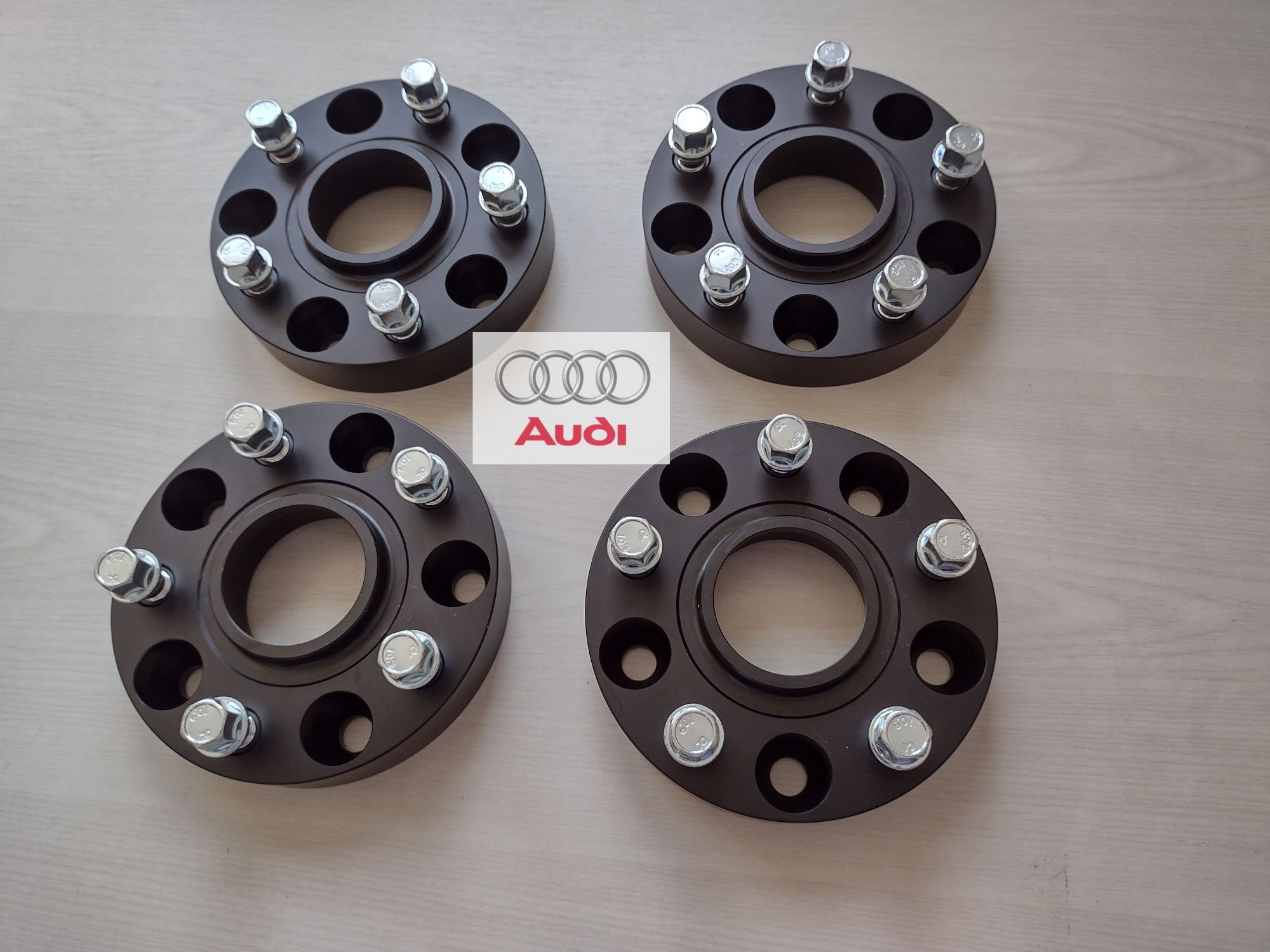 Flanșe Distanțiere Audi A3 A4 A6 A8  Q2 Q3 prindere 5 x 112butuc 57.1