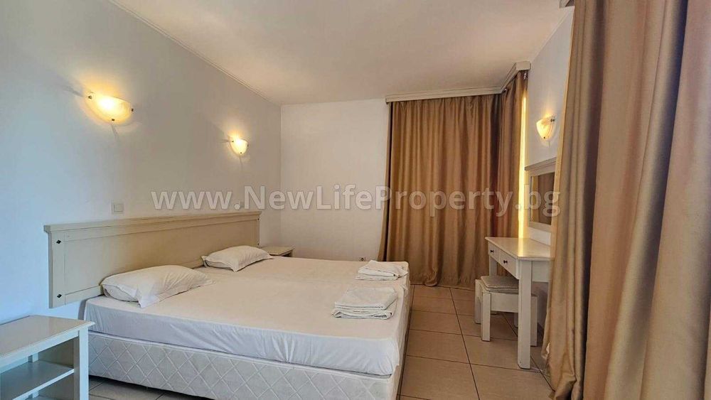 Продава се Двустаен апартамент в к.к. Слънчев бряг - 79 кв.м за 555 €/кв.м - Снимка #10