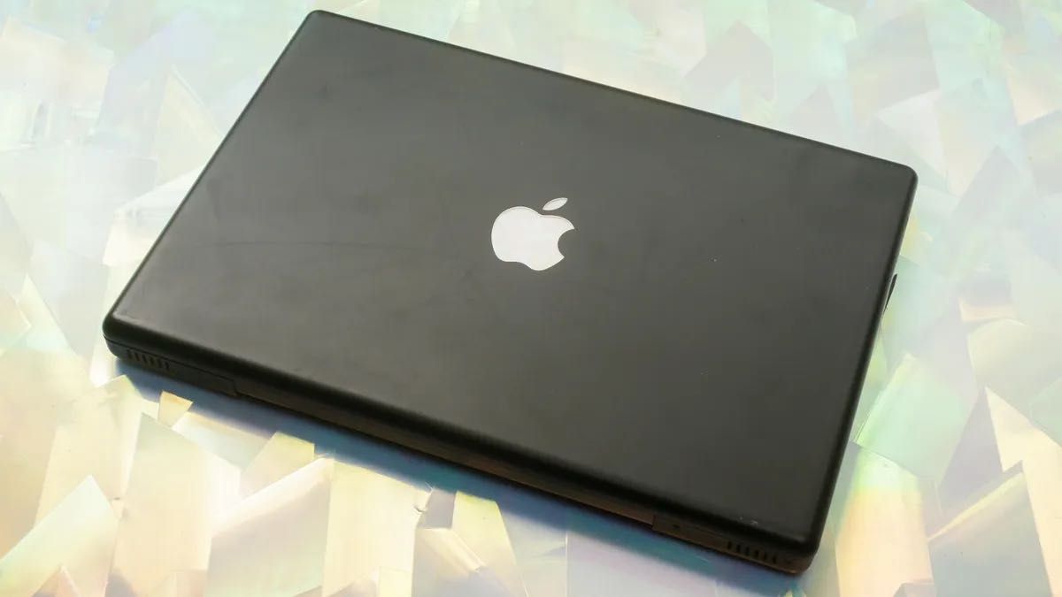2008 Apple MacBook 13”