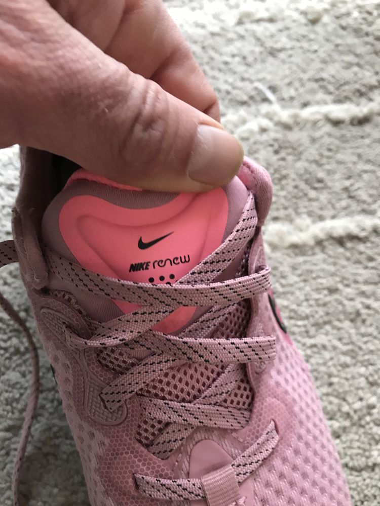 Nike Renew Run 2-оригинални дамски маратонки
