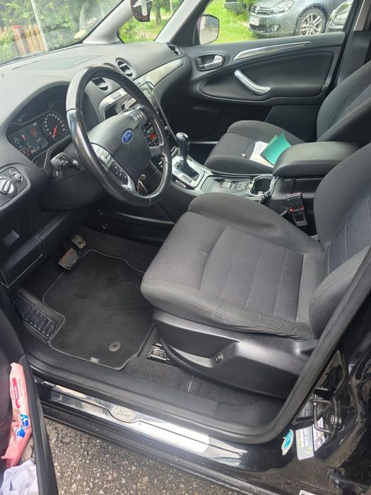 Vând Ford S-Max 2012