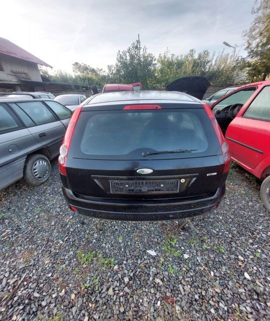 Trager / Calandru Ford Fiesta a 5-a generatie