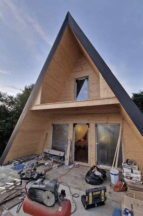 Vand cabane pe structura din lemn