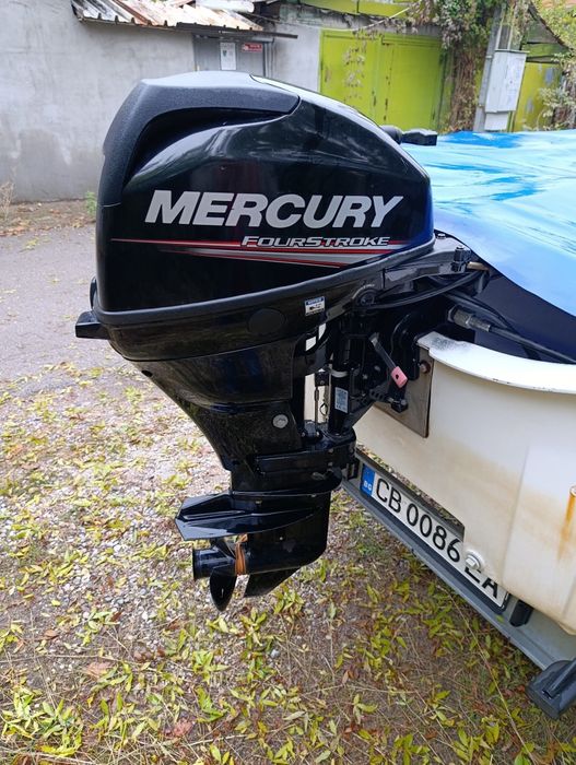 Двигател Mercury 15 кс къс ботуш
