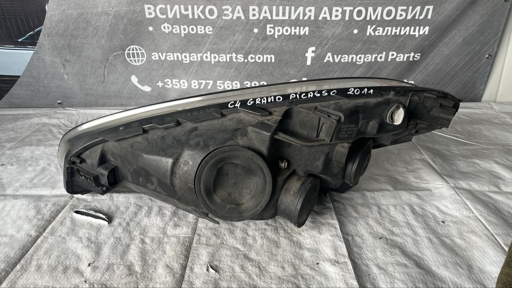 Десен фар Citroen C4 Grand Picasso 2011