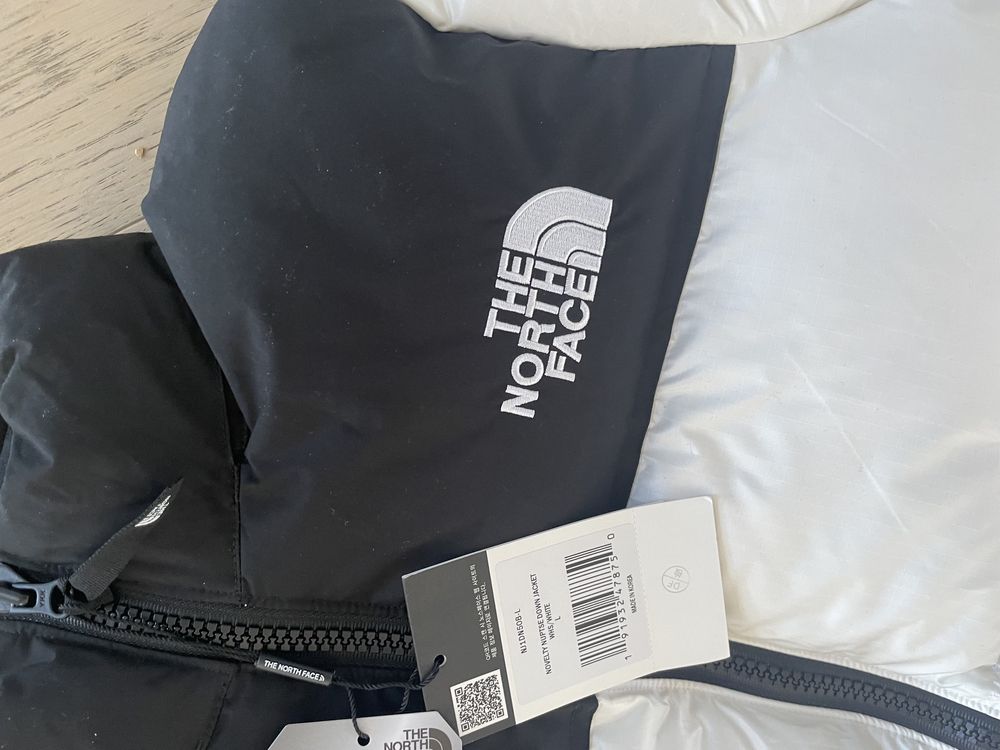 Puffer jacket tnf nuptse 700