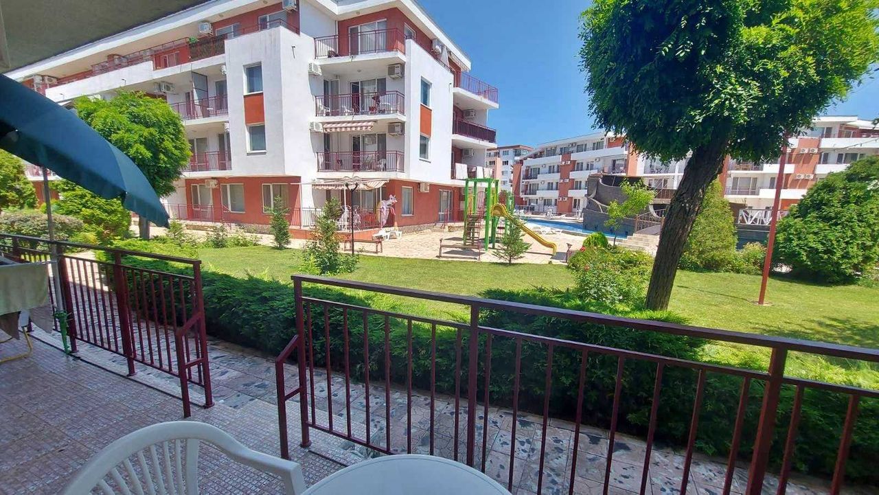 Продава се Двустаен апартамент в к.к. Елените - 64 кв.м за 907 €/кв.м - Снимка #9