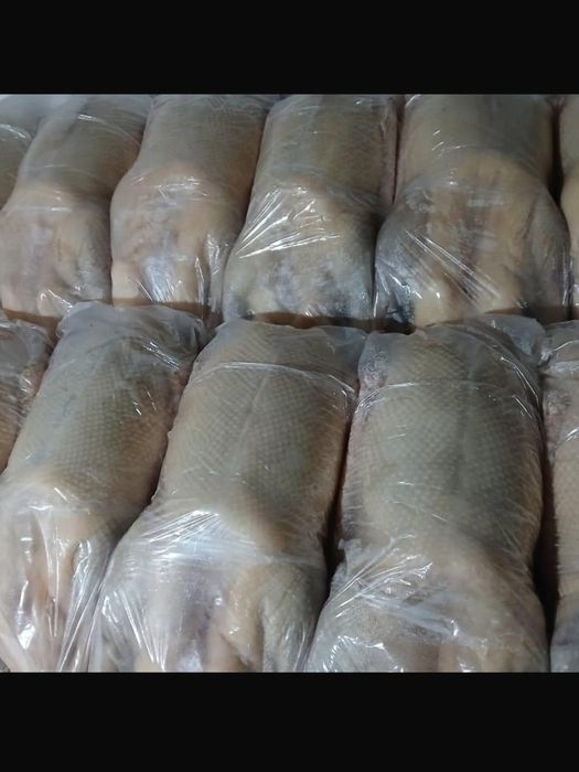 Домашние гуси 3.5-4.5кг , утки около 2кгпо предказу на 6-7 декабря