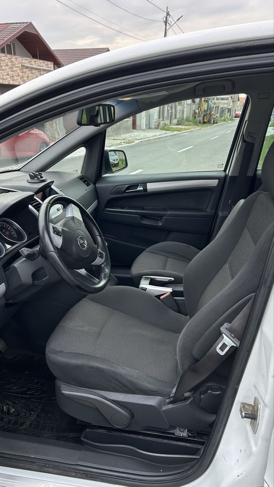 Opel Zafira 1.7 Diesel URGENT
