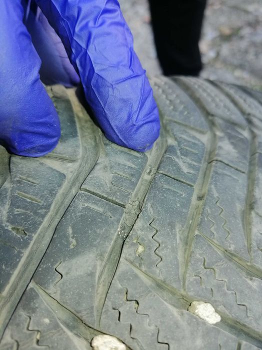 Зимни гуми втора употреба, по 50 лв на гума
