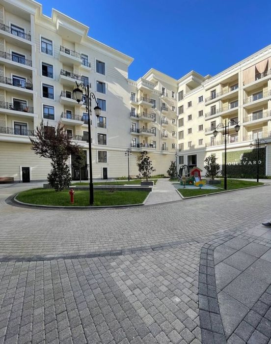 Tashkent city Boulevard 3xona  uy 3200y.e