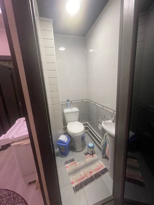 Shayxontohur tumani Qoratosh mahallada 4 xonali kvartira sotiladi