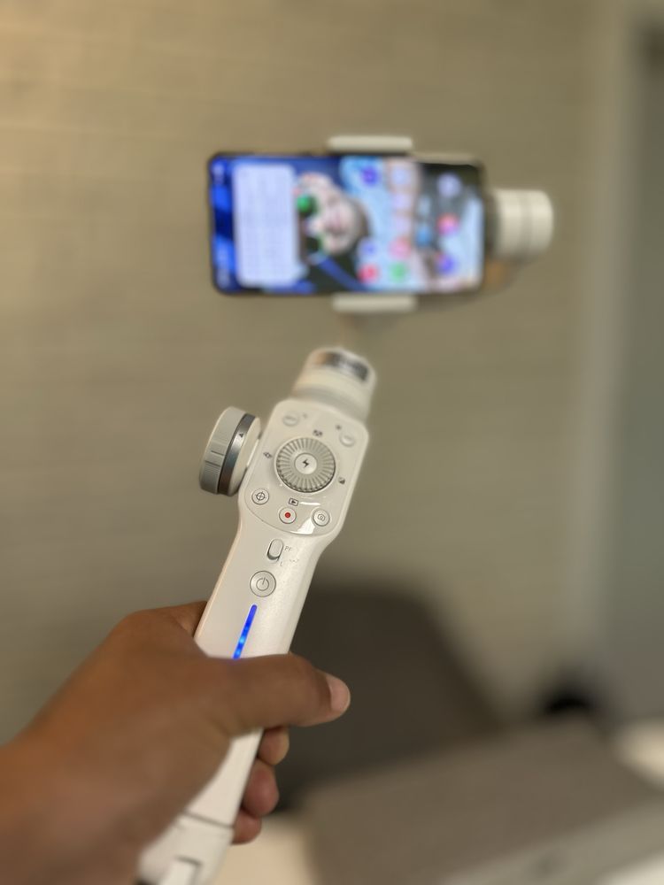 Zhiyun Smooth 4 - Гимбал / Стабилизатор за мобилен телефон