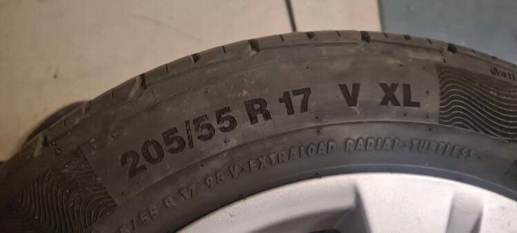 Jante originale aluminiu Renault Nissan 5x114.3 R17