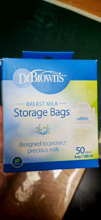 Vând pungi stocare lapte matern