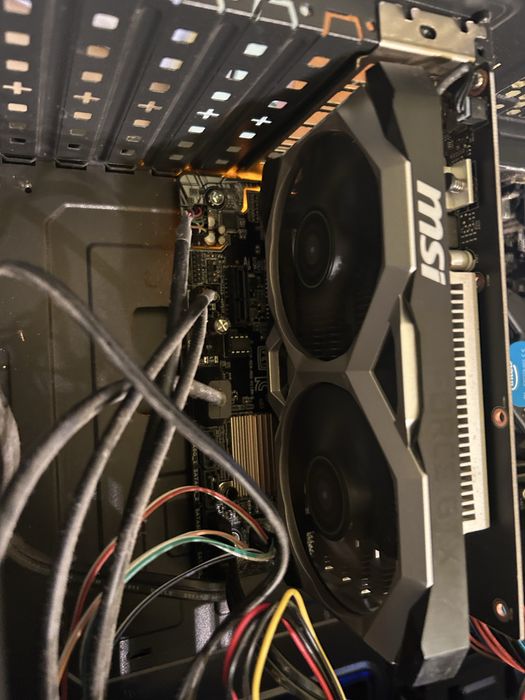 Unitate pc i7 generatia 6