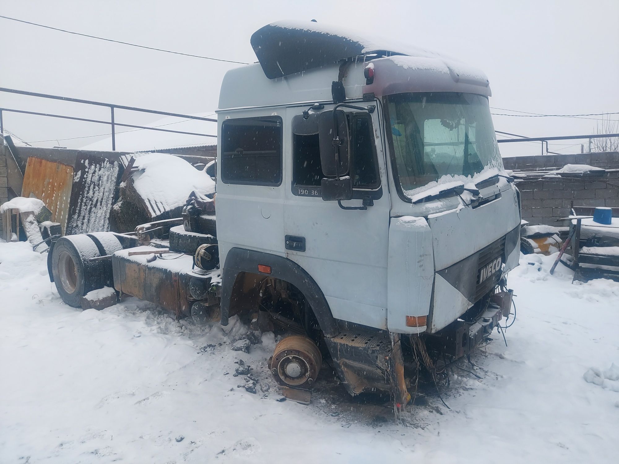 На запчасти фиат ивеко