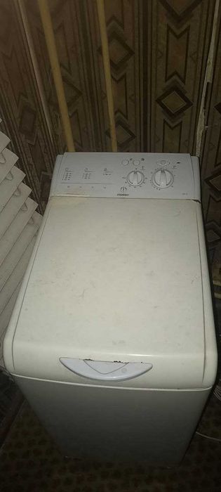 Стиральная Машина Indezit  c верхней загрузкой,