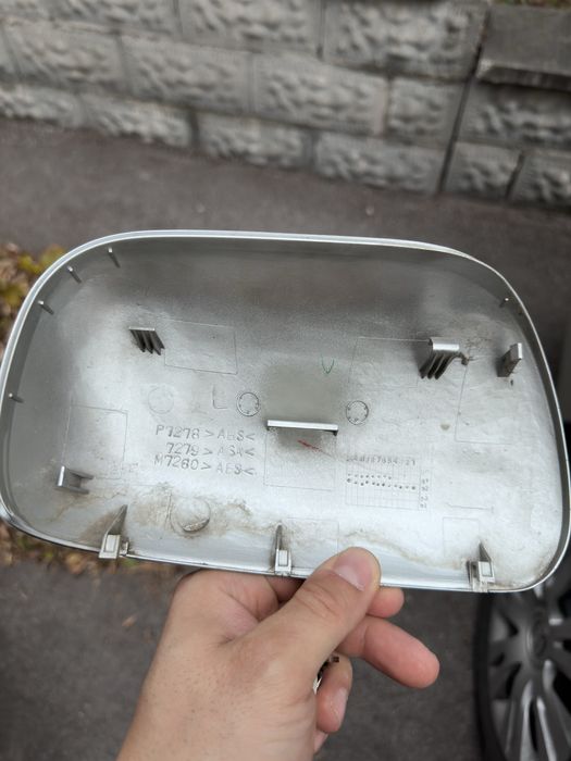 Капак огледало Toyota corolla